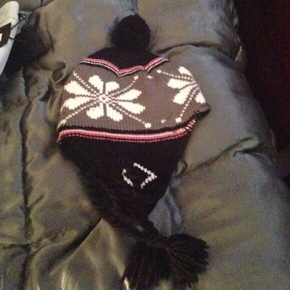 Cute fairisle winter hat - Picture 1 of 1